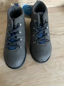 Carters Donnie graue Stiefel 11M neu mit Etikett - Bild 1 von 8