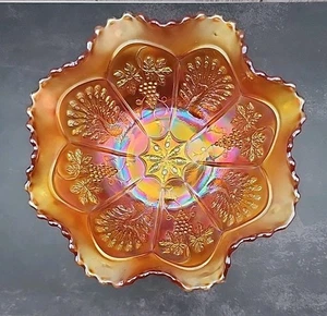 FENTON PEACOCK & GRAPE Marigold AMETHYST CARNIVAL SPATULA FOOTED BOWL - Picture 1 of 6