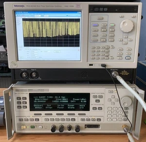 Tektronix RSA6114A, Real-Time spectrum analyzer, 9 kHz to 14 GHz - Picture 1 of 5