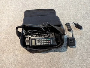 Vintage Motorola CellularOne Bag Phone Mobile Car Phone Charger Retro Collectibl - Afbeelding 1 van 8