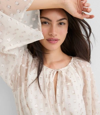 Blusa LOFT, Talla M, Nueva Llegada, Nueva con ETIQUETA $74.95 Foto 1 de 4