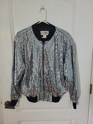 Chaqueta metálica plateada con cremallera completa Metro High Fashion vintage para mujer talla grande Foto 1 de 4