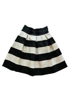 Xhilaration Womens Black & White Textured Striped Pleated Mini A-Line Skirt S/P - Picture 1 of 6