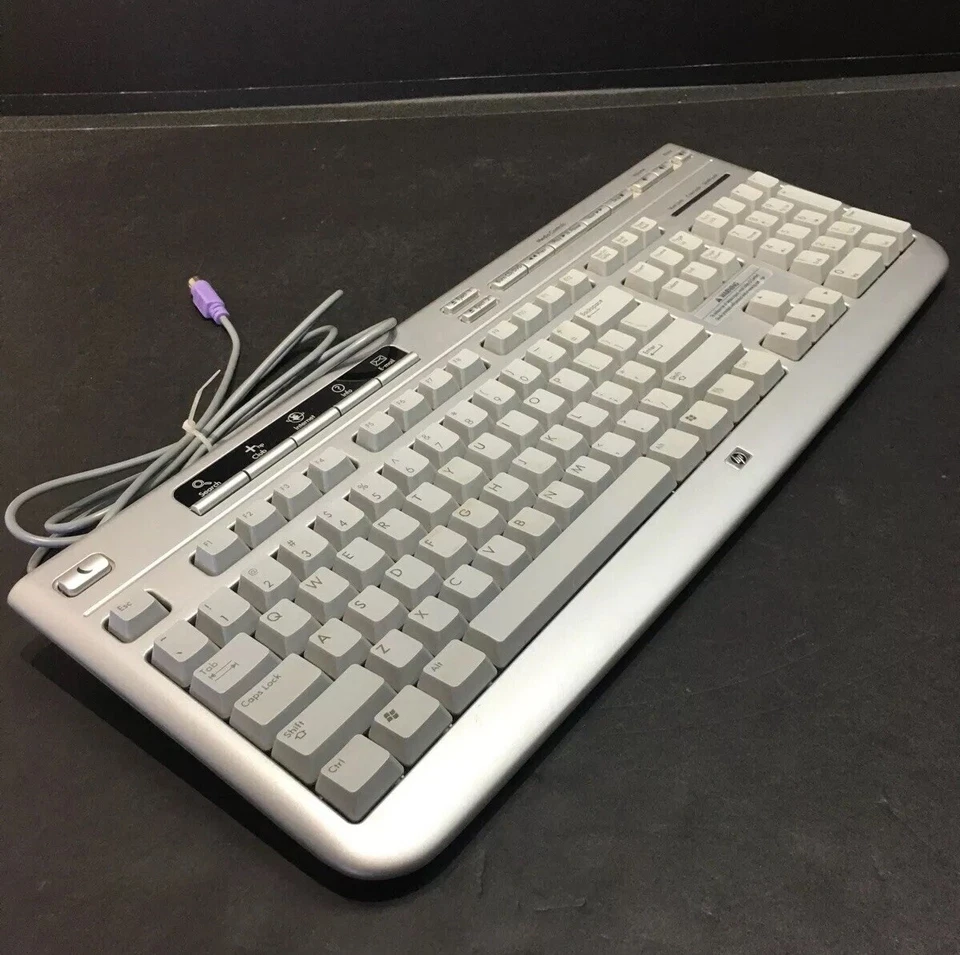 Vintage HP Computer Wired Keybard Model# 5187 - Image 1 of 4