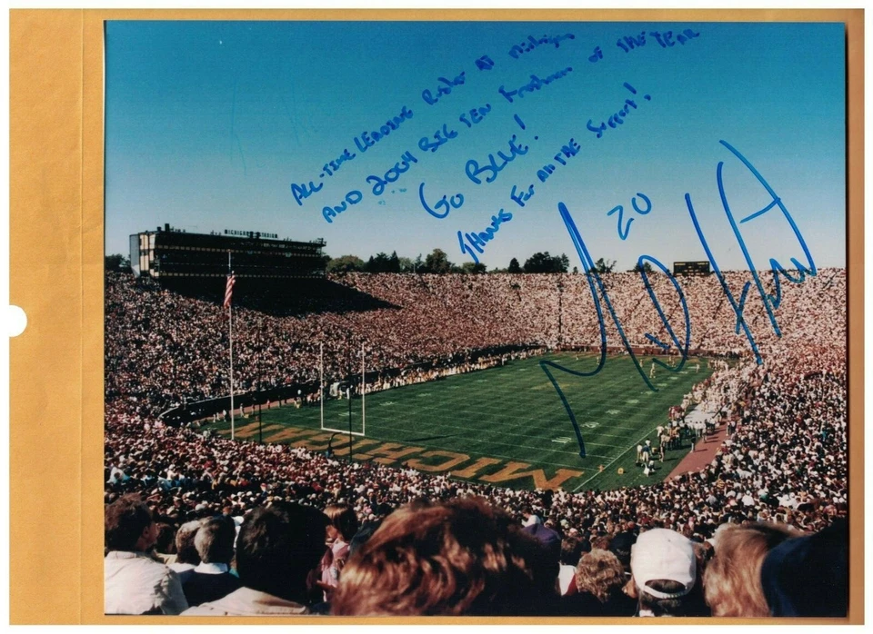 Mike Hart AUTOGRAPHED MICHIGAN WOLVERINES STADIUM 8x10 PHOTO SIGNED INSCRIPTION  - Image 1 of 1