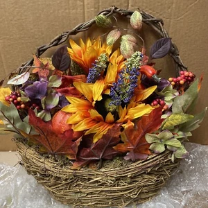 QVC Autumn Fall Harvest Door Wall Hanging Wreath 16x16” New In Box - Y67 - Picture 1 of 8