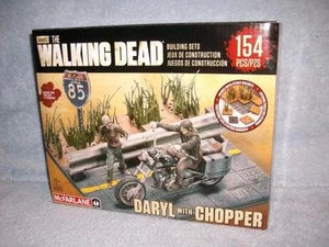 The Walking Dead Daryl con Chopper AMC Juegos de Construcción McFarlane Walkers Nuevo - Imagen 1 de 2