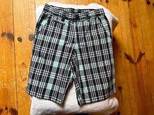 Boy's NIKE Better World   Plaid Shorts  100% Cotton Size 8 - Picture 1 of 4