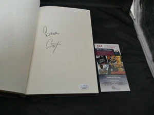 Brian Cox Signed 1st Print HB Book Putting The Rabbit In The Hat JSA #VV96019 - Imagen 1 de 11