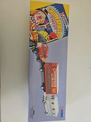 Corgi Classics Chipperfields #97885 Scammell Highwayman + Trailer & Caravan - Image 1 of 4