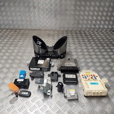 Hyundai IX35 CRDI 2010 1.7 diesel ignition barrel key transponder engine ecu kit - Image 1 of 4