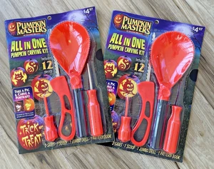 PACK de 2 Pumpkin Masters Todo en Uno Kit de Talla de Calabaza Herramientas de Libro NUEVO Stock Antiguo - Imagen 1 de 8