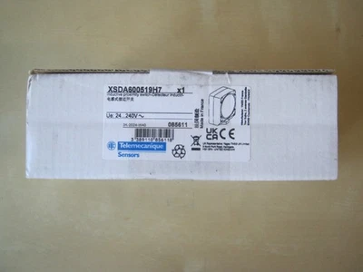 NEW Telemecanique Yageo XSDA600519H7 inductive proximity switch sensor - Image 1 of 4
