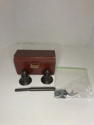 Rohl ROT18TCB - Soporte de papel higiénico baño latón toscano italiano cargado con resorte Foto 1 de 4