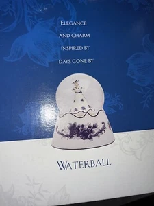 Cracker Barrel The blue & white collection Waterball Water globe - Foto 1 di 3