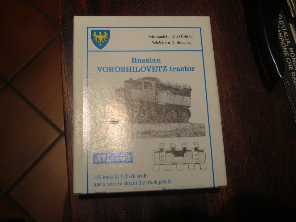 Modellismo, Friulmodel ATL-108, Voroshilovetz Russian Tractor tracks - Immagine 1 di 1