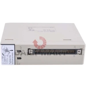 Brand New In Box Omron CS1W-NC113 CS1WNC113 PLC - Picture 1 of 2