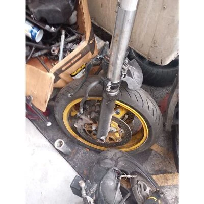 98-02 KAWASAKI NINJA ZX6R ZX6 00 02 ZX9 LLANTA DELANTERA STRGHT 1998 2001 con rotor Foto 1 de 2