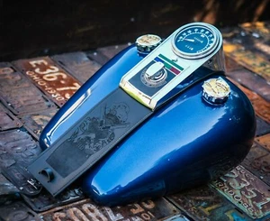 Leather Gas Tank Panel Bib Harley Davidson Split Tanks Marilyn Monroe Tattoo Gun - Imagen 1 de 5