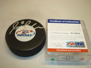 Joe Pavelski Firmado Equipo U.S.A. Hockey Puck Autografiado PSA/ADN COA 1B - Imagen 1 de 3