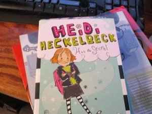 Heidi Heckelbeck Has a Secret by Wanda Coven ( Trade Paperback) - Picture 1 of 2