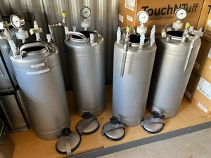 Qty. of 3 Apache Stainless Co. 20 liter dispensing pressure vessels - Picture 1 of 9