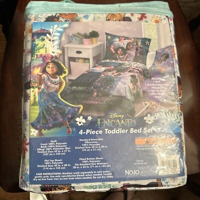 Disney Encanto 4PC Toddler Bedding Set *New* Foto 1 de 3