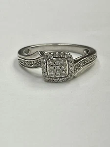 JTW 925 Sterling Silver Ladies Diamond 1/5 Ct. Cluster Ring, Size 7 - Picture 1 of 7