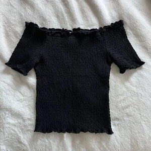 H&M Black Textured Off The Shoulder Short Sleeved Top - Picture 1 of 8