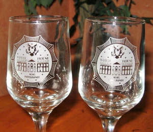 Copas de vino de fotógrafo de noticias de la Casa Blanca copas de bar coleccionables políticas - Imagen 1 de 9