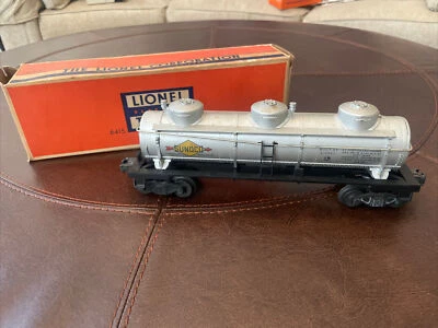 Lionel 6415 Sunoco 3 Dome tank Car With Original Box, From 1953- One Broken Vent - Image 1 of 4