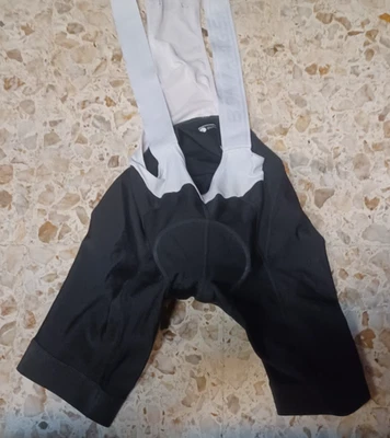 Pantalones cortos de ciclismo Bontrager grandes negros para mujer Foto 1 de 4