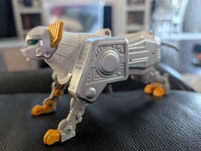 1998 Bandai Power Rangers Lost Galaxy White Wildcat Zord Deluxe Megazord Figure - Image 1 of 4