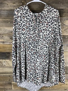 Celeste Women Plus Sz 2XL Pink/Gray Animal Print Long Sleeve Hooded Top - Picture 1 of 10
