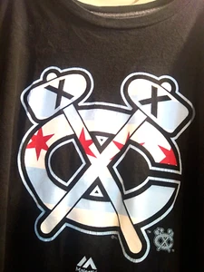 Chicago Blackhawks Tomahawk Majestic Patriotic t shirt Women's XL Black short sl - Picture 1 of 7