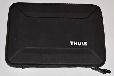Thule Gauntlet 4.0 Laptop Sleeve Laptop Case for PCs Laptops & Tablets up to 12 - Image 1 of 2
