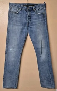 Levis 501 Jeans Blue Denim Medium Wash Slight Distress W33 L34 - Picture 1 of 9