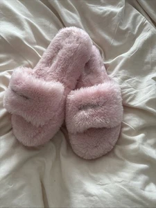 Women’s Pink Juicy Couture Fluffy Sliders Open Toe Size 5 Uk - Picture 1 of 4