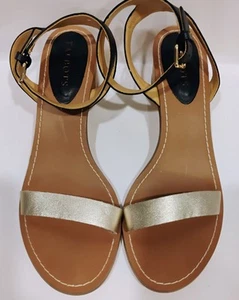 Talbots Womens Sandal Lt.Gold Black Leather Block Heel Ankle Strap Buckle Sz. 8M - Picture 1 of 18