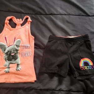 girl 4 tank and shorts - Picture 1 of 3