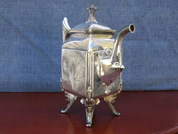Reed & Barton Antique US Silver-Plated Teapots, Coffee Pots & Sets