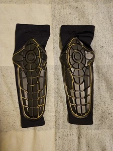 G-form Knee-shin Protection Size M - Picture 1 of 4
