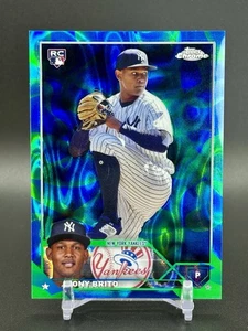2023 Chrome Update Blue & Green Lava Lamp Refractor 42/125 Jhony Brito Rookie RC - Picture 1 of 3