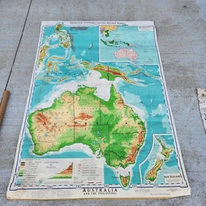 VTG 57 Denoyer Geppert Visual Relief Australia And The Phillipines School Map - Picture 1 of 9