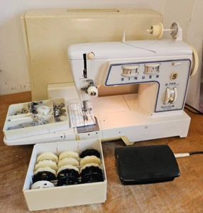 Singer 720 Touch & Sew Sewing Machine Pedal & Case West Germany + Accessories - Picture 1 of 24
