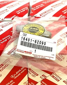 Toyota Solara 1999-2008  Radiator Cap GENUINE OEM PART - Picture 1 of 4