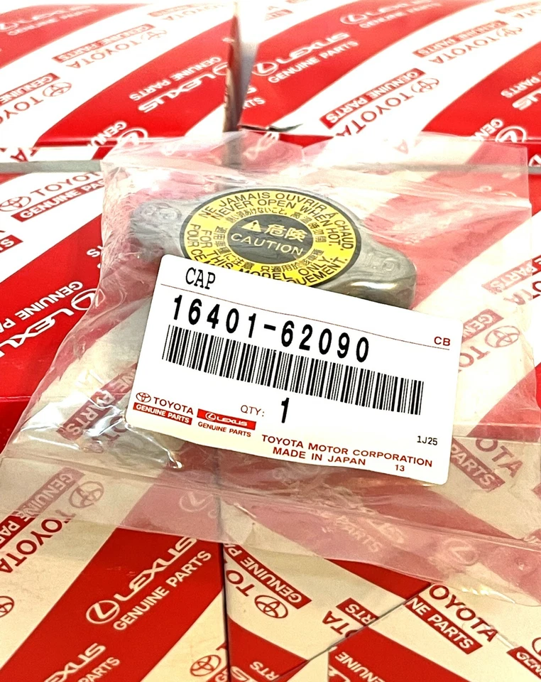 Toyota Camry 1992-2006  Radiator Cap GENUINE OEM PART - Image 1 of 4