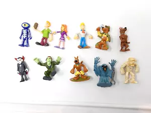 11 Hanna Barbera Scooby Doo Action Figures 6.5cms - Picture 1 of 7