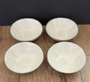 Noritake Lorelei 7541 Dessert Berry Bowls Set of (4) 4.75” Platinum Trim China - Picture 1 of 13