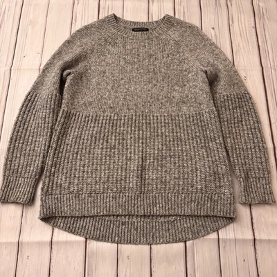 Suéter tejido coctelera con dobladillo alto-bajo gris mezcla de lana italiana Banana Republic para mujer M Foto 1 de 4